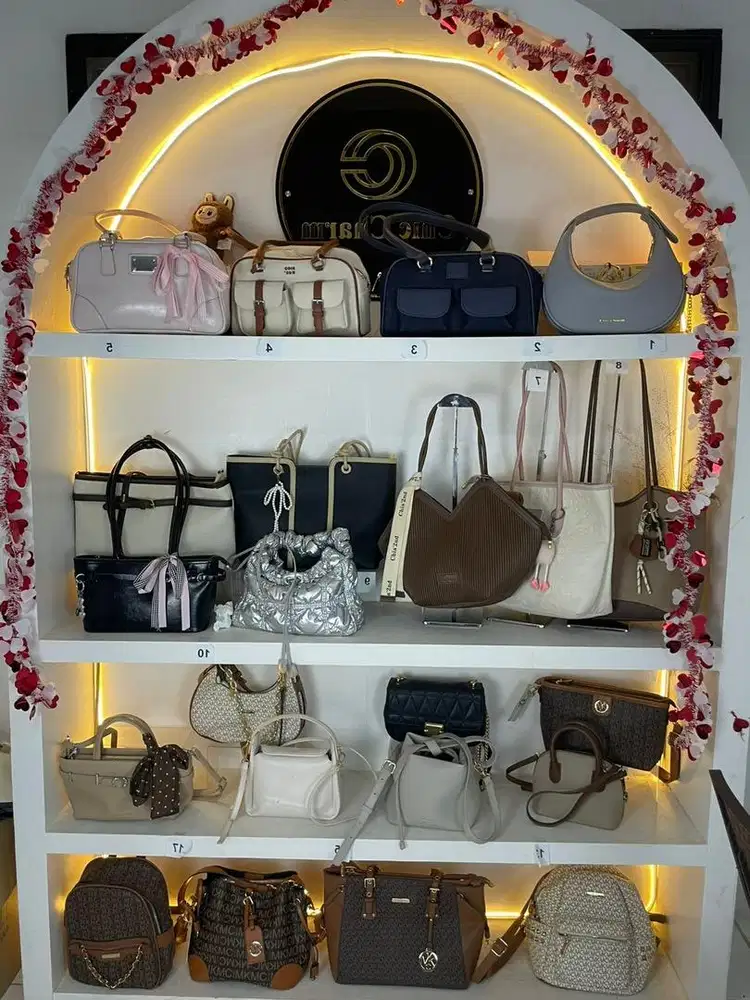 Dicari Host live wanita berpengalaman