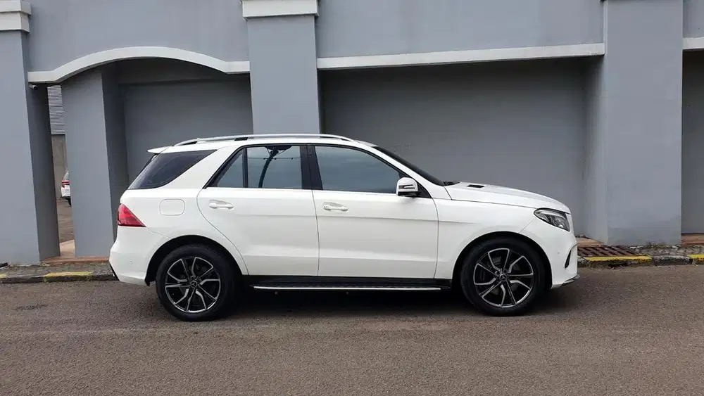 Km 50rb an Mercedes Benz GLE400 AMG 2018