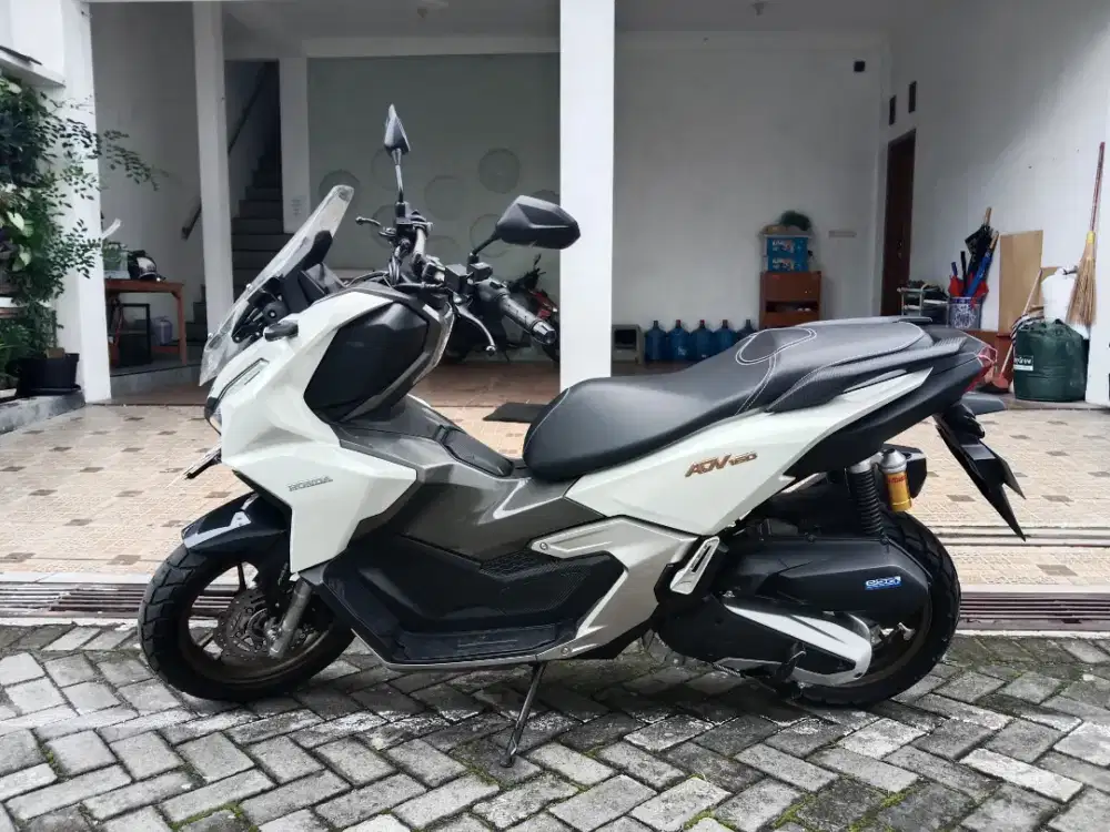 Bismillah, jual Honda ADV 160 ABS th 2024