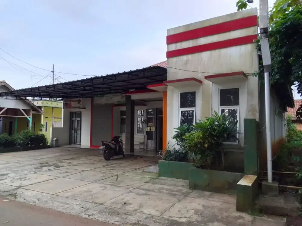 Dijual Rumah Tinggal Beserta Tempat Praktek Bidan, Sangat Bagus Di Purwakarta