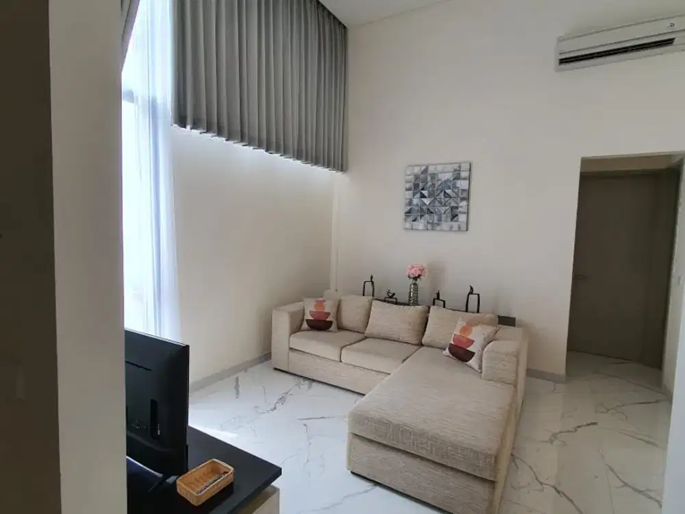 Disewakan Rumah di Jakarta Garden City, Cakung, Jakarta Timur @LST/R/1416