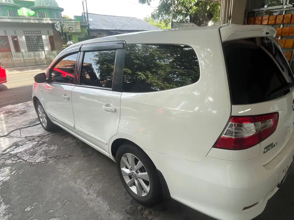 Nissan Grand livina 2014 Bensin