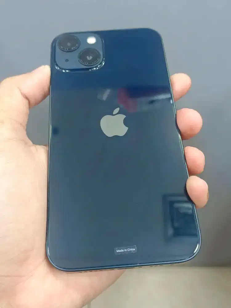 iPhone 13 128gb ibox Mulus (Garansi masih on 6 bulan)