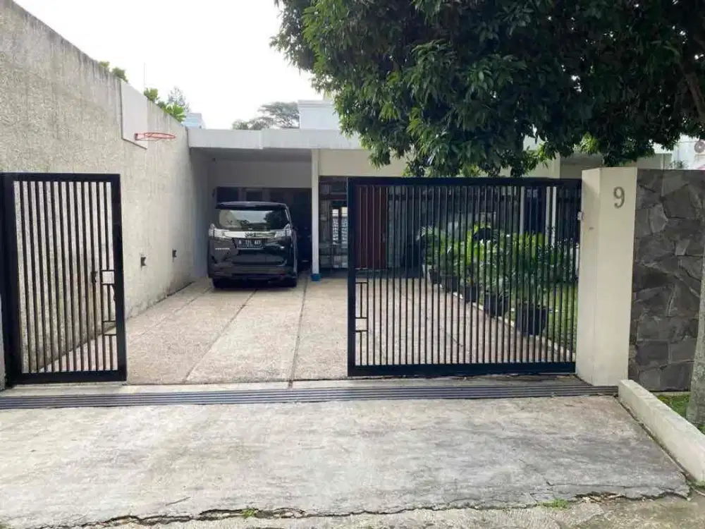 Rumah Mewah Old Money di Setra Sari Bandung Sangat Strategis