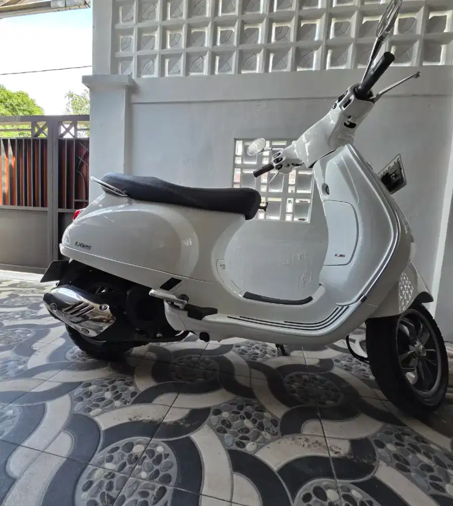 Vespa LX 125 2025