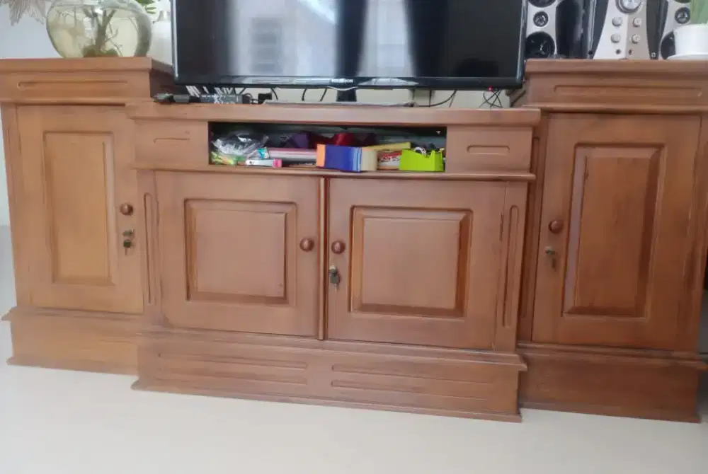 Furniture Bupet Kayu Jati