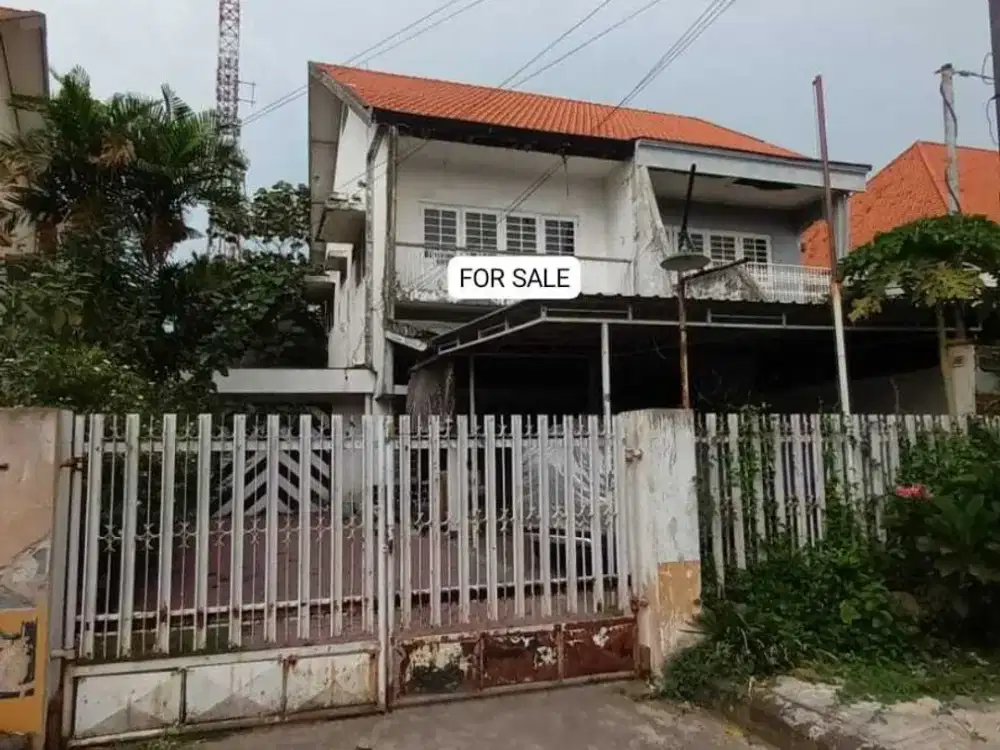 JUAL RUMAH HITUNG TANAH JALAN COMAL RAYA DARMO MURAH SHM PUSAT KOTA