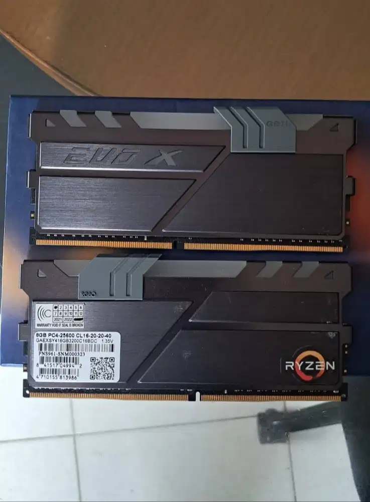 RAM 16GB (2x8GB) GEIL DDR4 EVO X II ARGB (Lifetime Warranty)