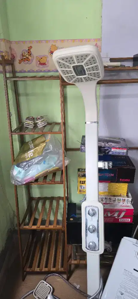 Shower mandi, kondisi bagus