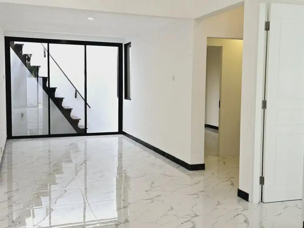 JUAL RUMAH TAMAN PUSPA RAYA CITRALAND BARU GRESS SIAP HUNI BAGUS SHM