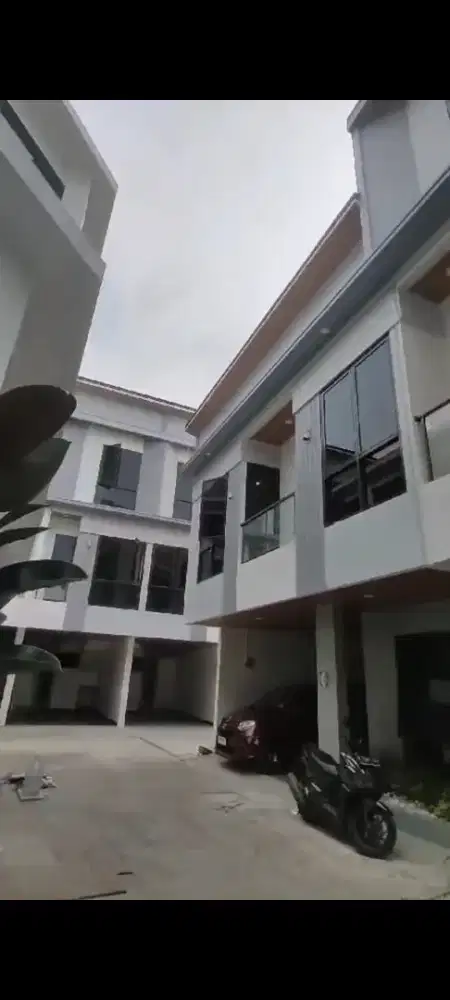 Setiabudi Cluster rumah 2 lantai SHM dan akses mobil