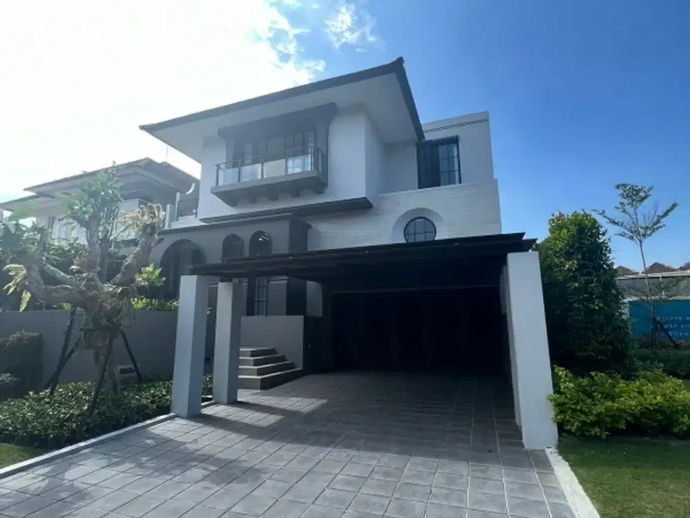 Rumah Terbaru Basement FULL Furnish  Citraland Surabaya Barat