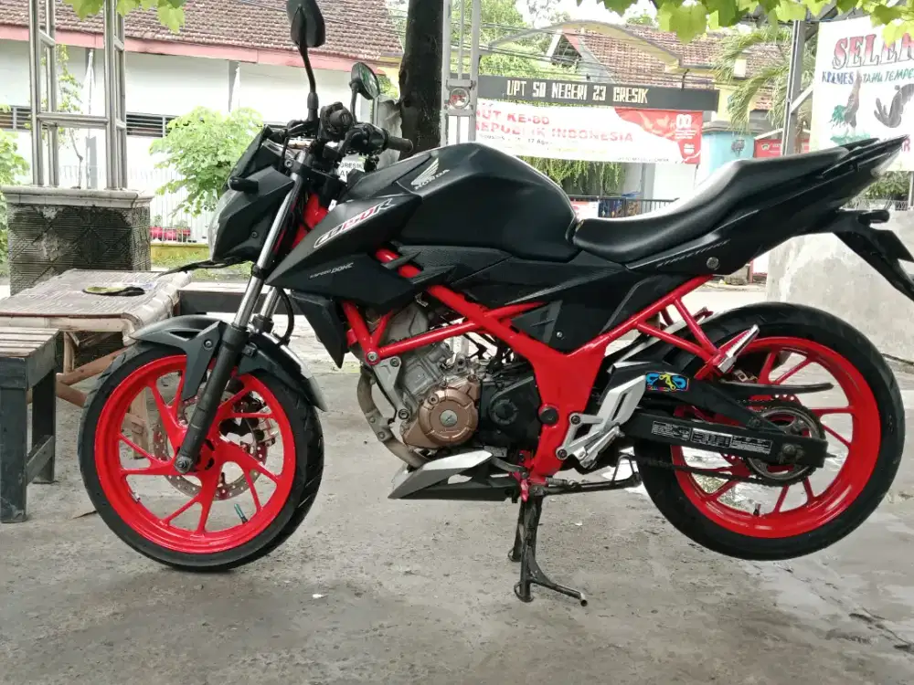 Honda CB 150R tinggal pakai