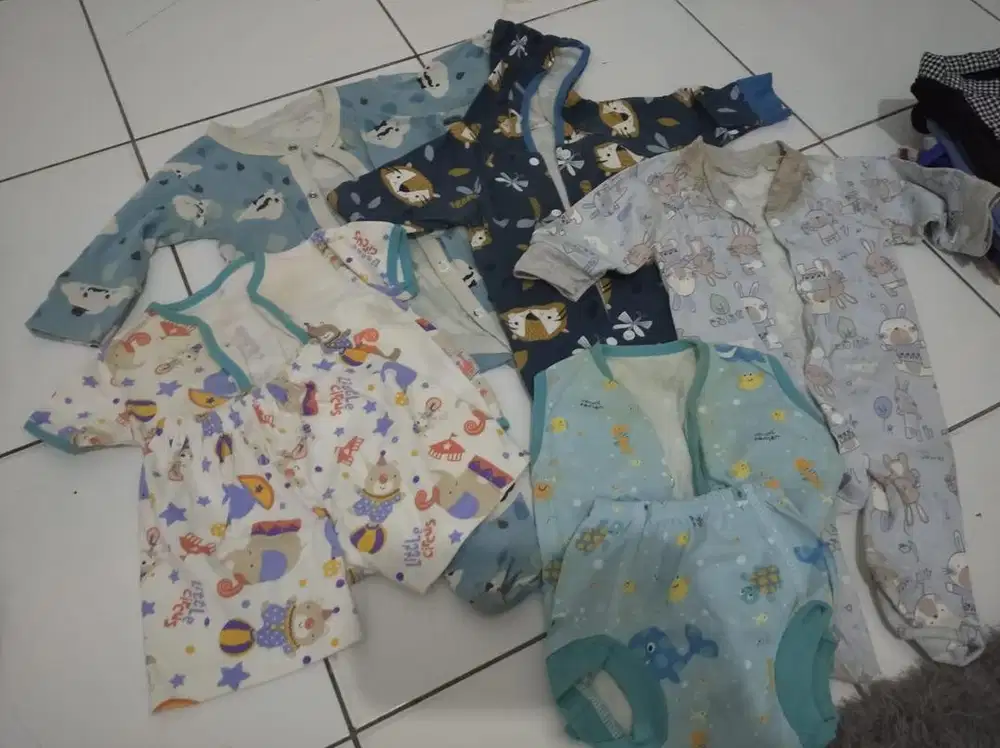 Preloved baju bayi
