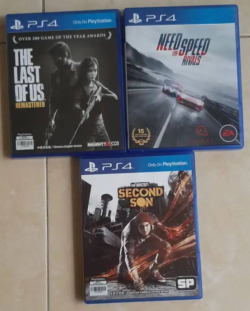 Kaset ps4 mulus dan normal
