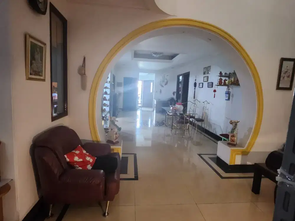 DIJUAL RUMAH Bagus Rapi Taman Palem Lestari