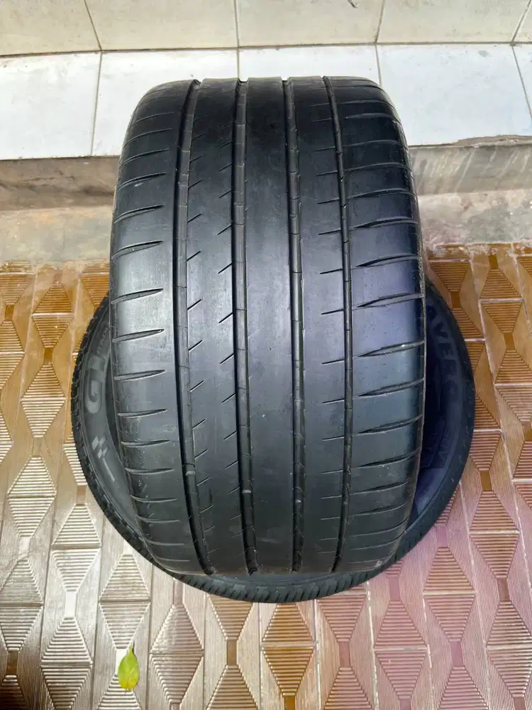 Ban Michelin Pilot Sport 4S 265 30 r19 1Pcs