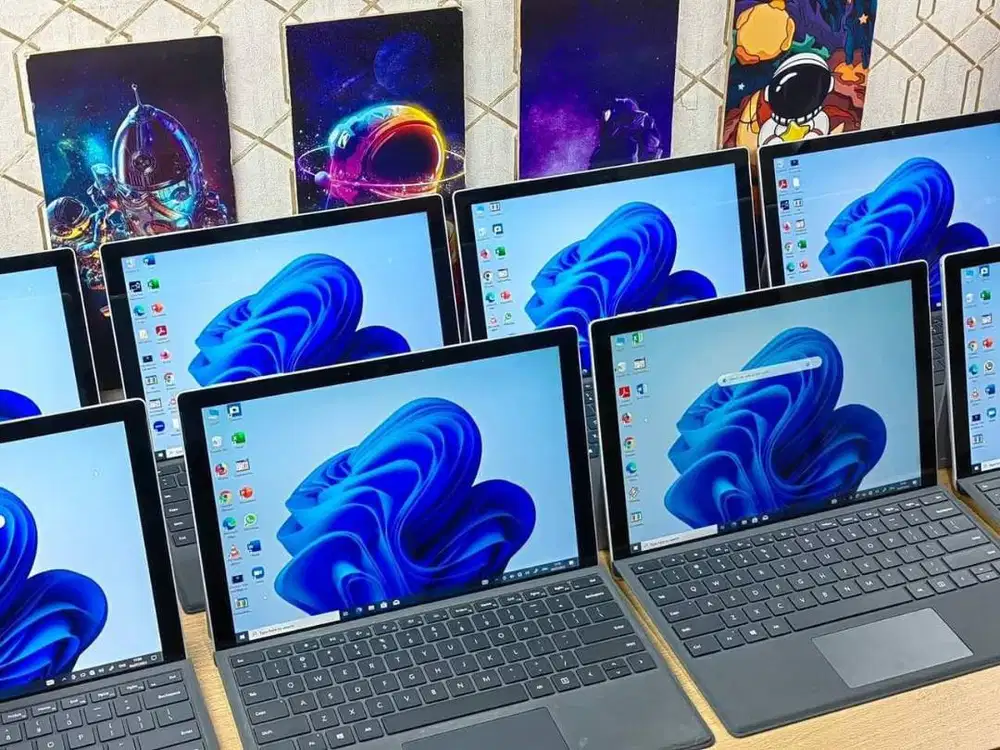 Surface pro 7+ core i5 gen 11 ram 8gb ssd256 gb 2in1 touchscreen mulus