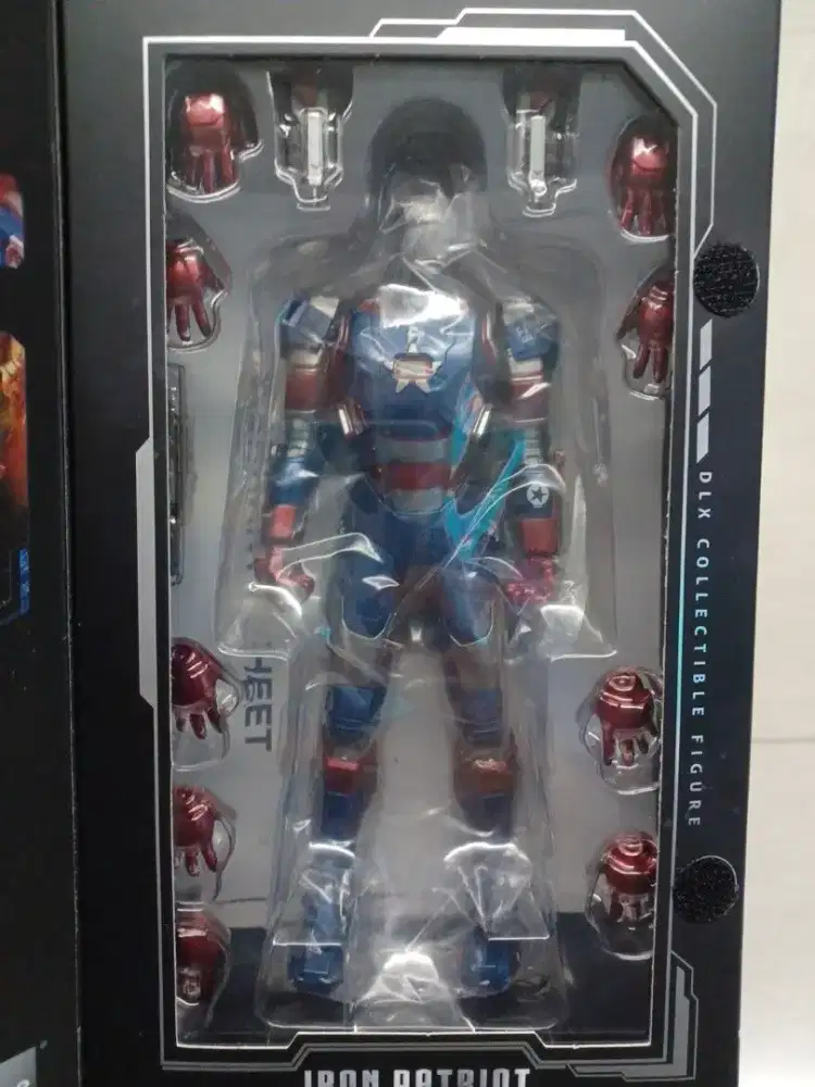 Action figur koleksi Threezero DLX Iron Patriot IRON MAN Toys