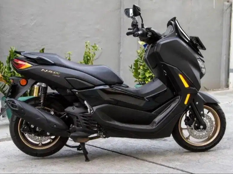 Motor Nmax KM 8K, warna hitam F bogor abs keyless, tamansari bogor