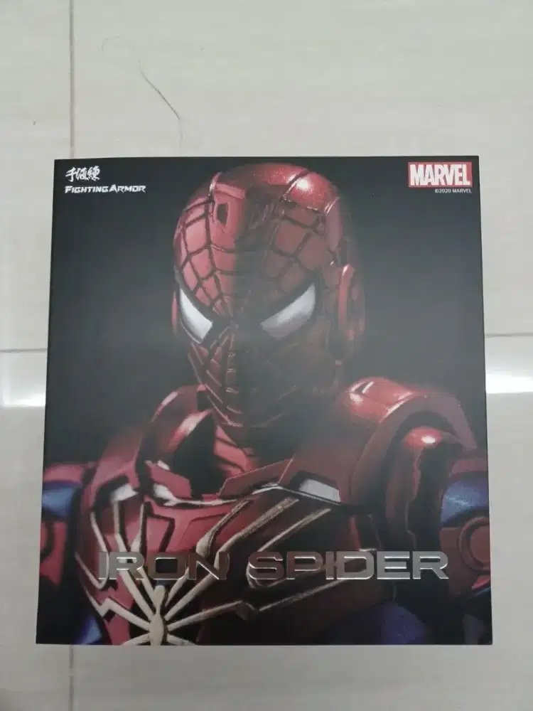 Action figure figur Sentinel Fighting Armor Iron Spider Toys Marvel