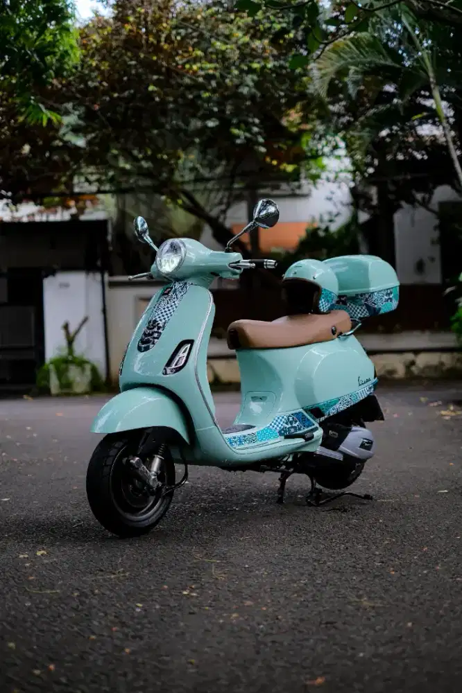VESPA LX 125 BATIK EDITION 2022