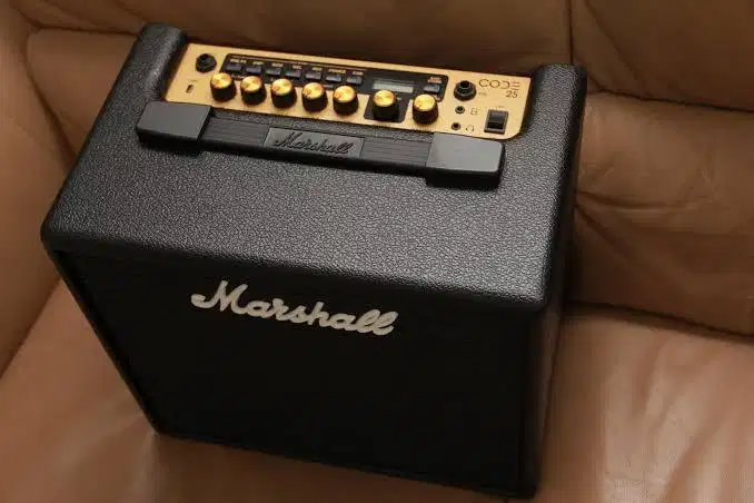 Amplifier Gitar - Marshall Code 25