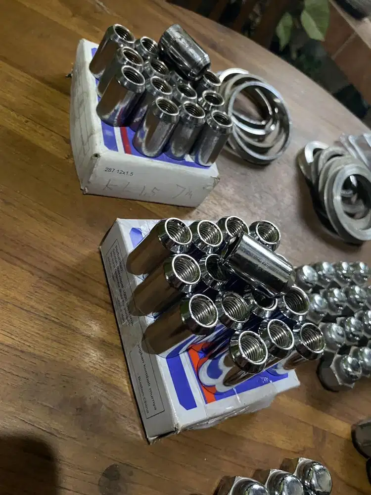 Baut Roda Spacer Center ring Velg