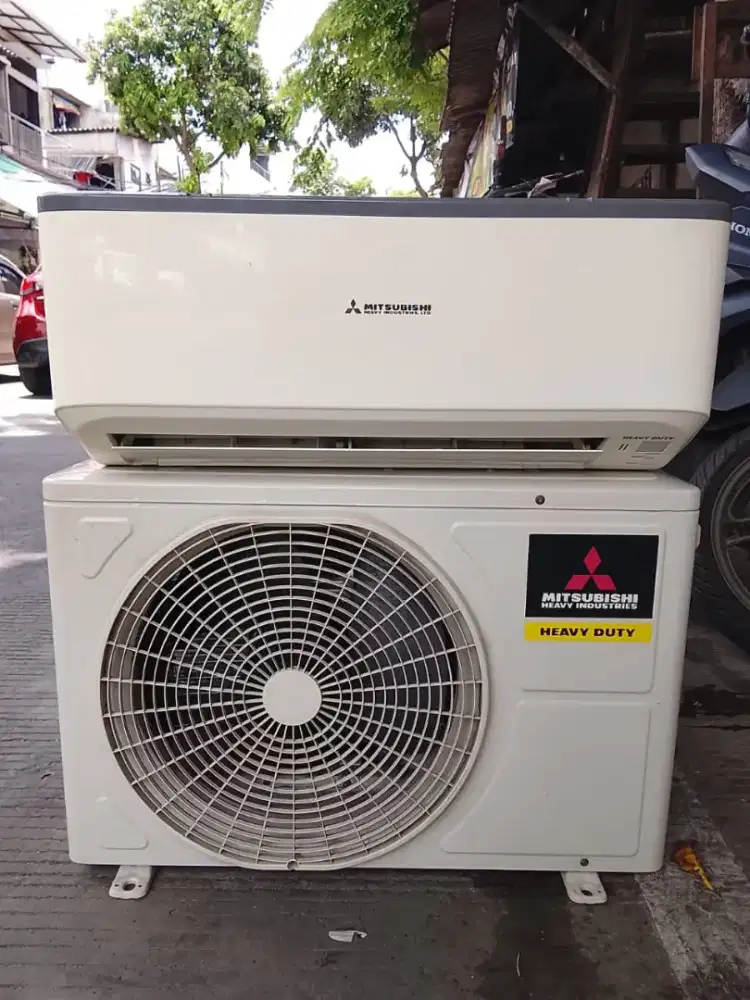 AC Mitsubishi 1 PK R 410 second