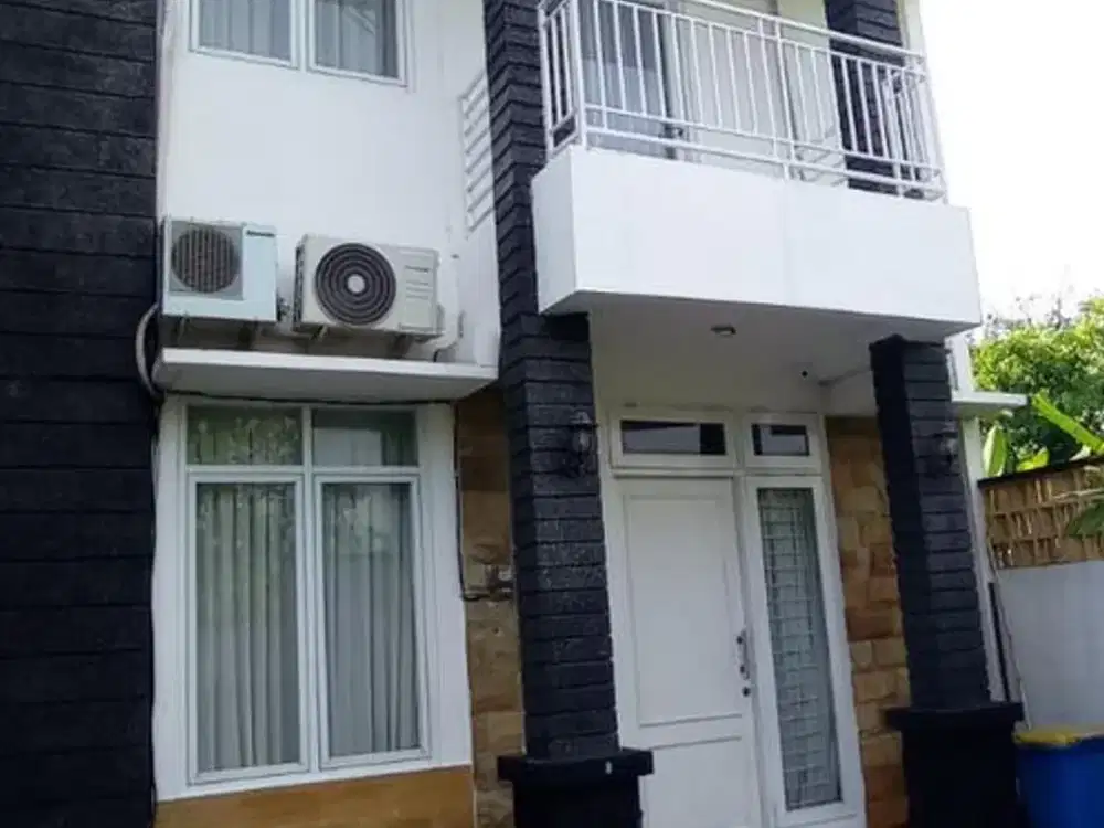 Villa Bagus 2 Lantai, 3 Kamar Tidur Cantik Disewakan, di Dalung Area