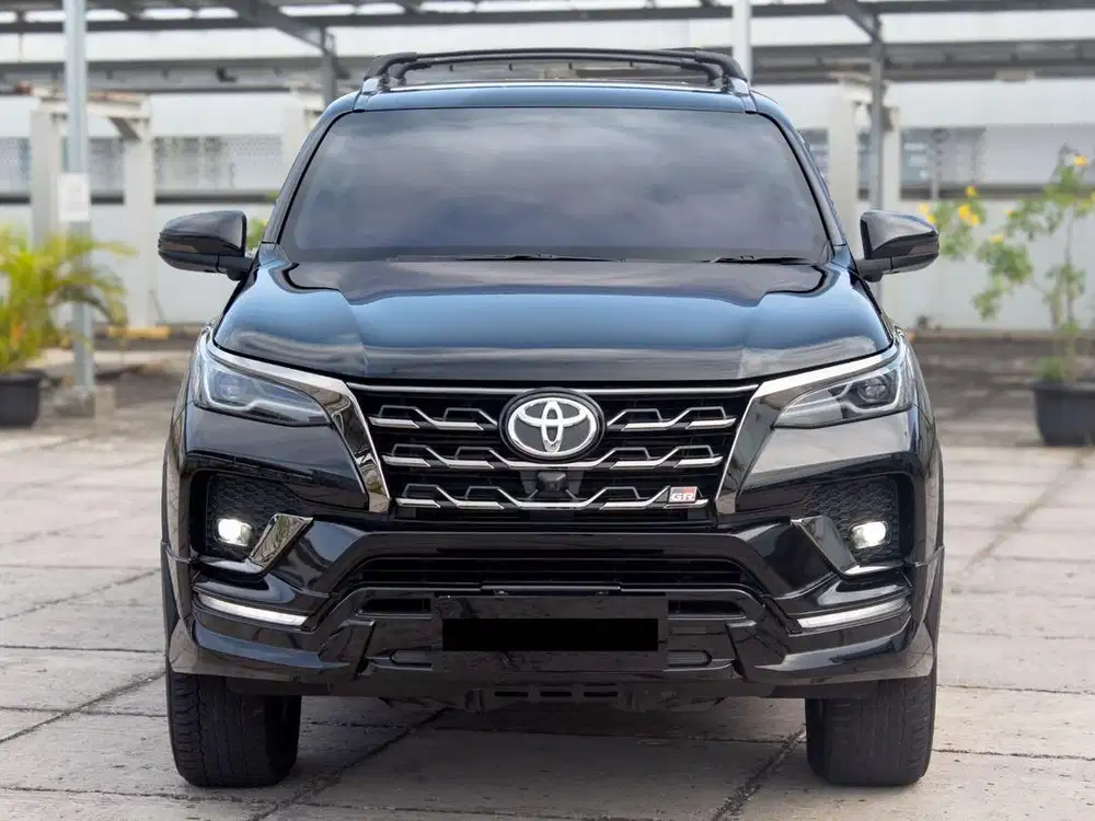 TOYOTA FORTUNER GR 2022