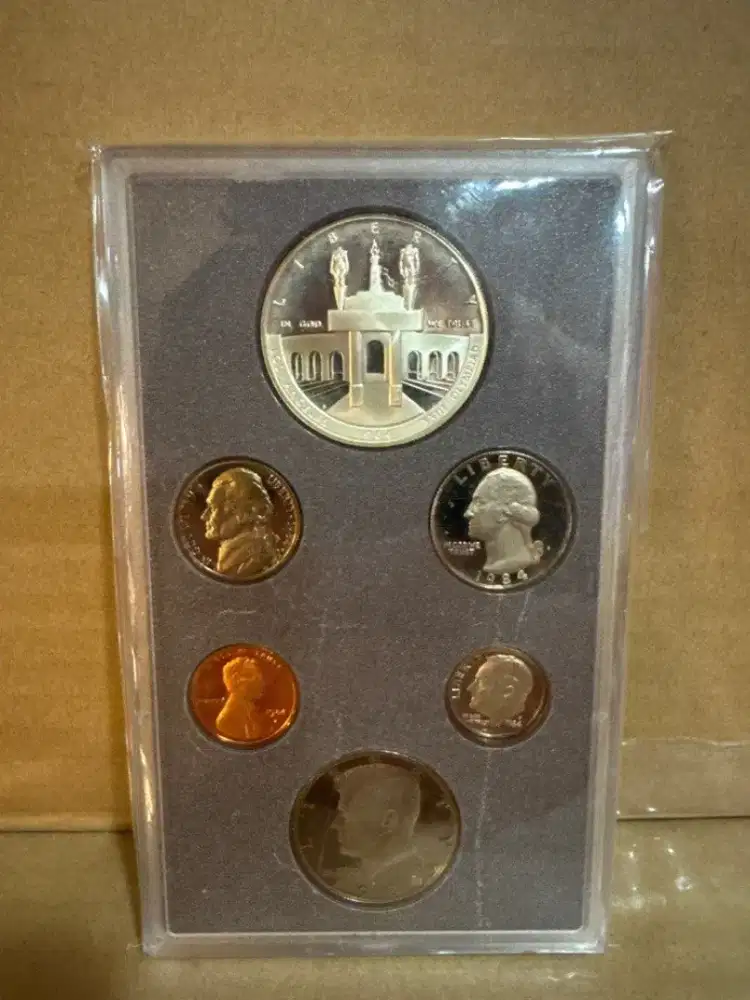 1984 Olympic Prestige Set Koin Olimpiade Antik Vintage Display