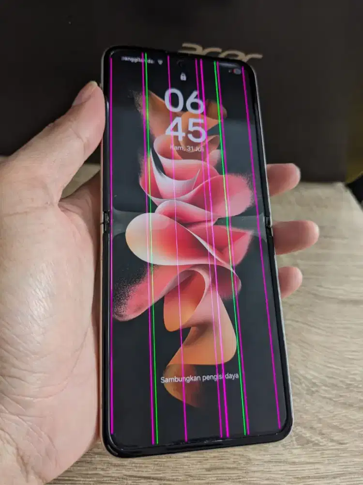 Samsung Galaxy flip 3 8/128gb sein