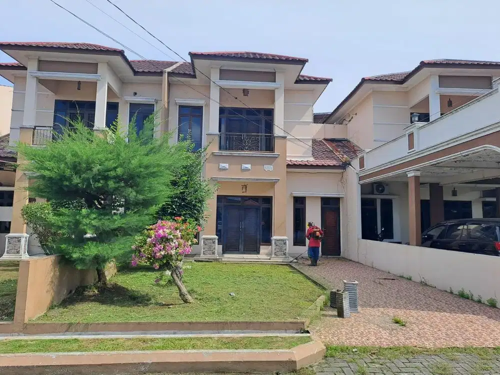 Dijual Rumah 2 Tingkat di Komplek Griya Pinang Mas