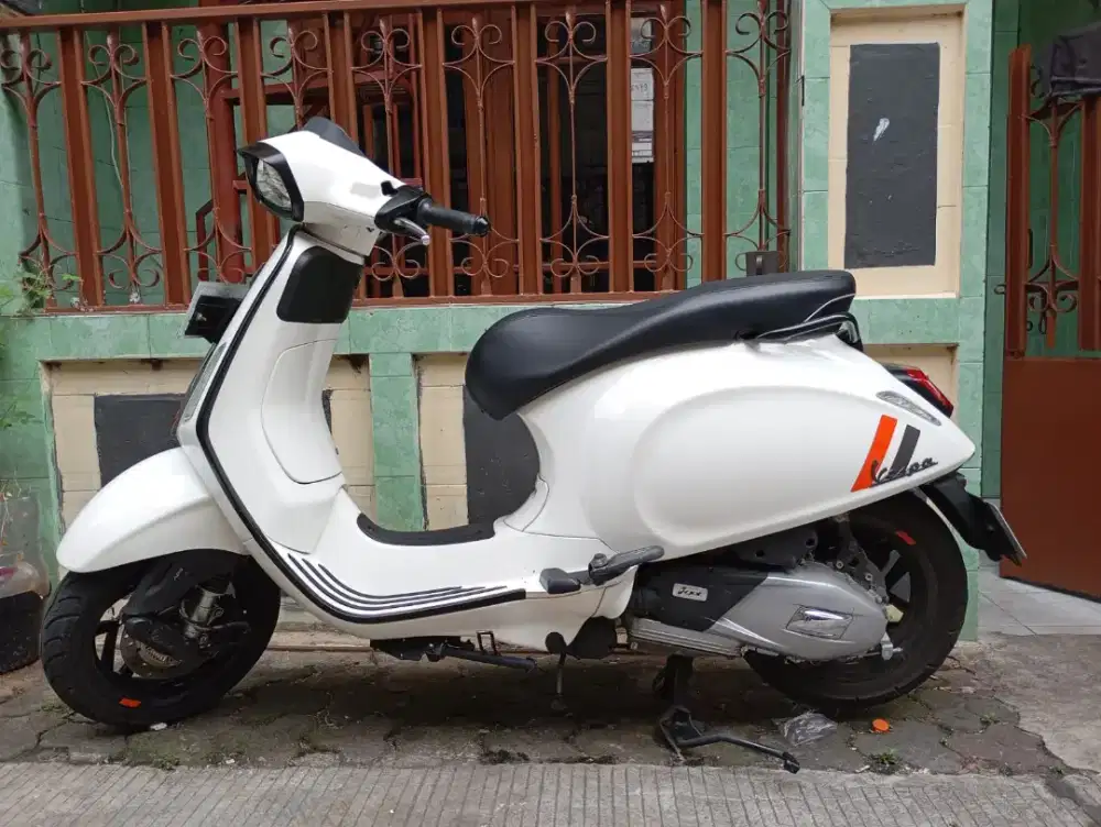 VESPA SPRINT S TAHUN 2024