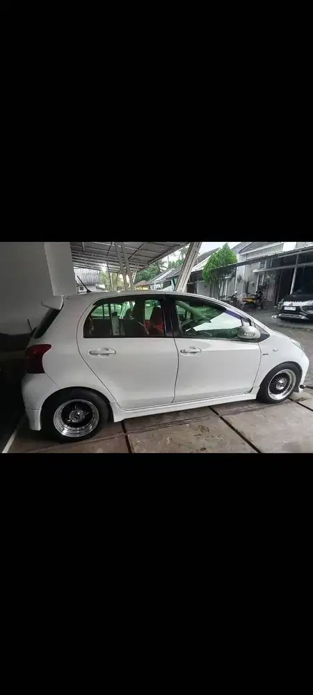 Dijual Yaris 2012 Putih