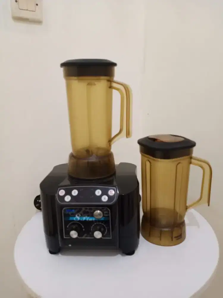 BLENDER CAFE BEKAS MIXUE