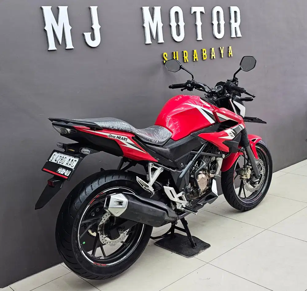 Honda CB 150R tahun 2019 // KREDIT TANPA DP
