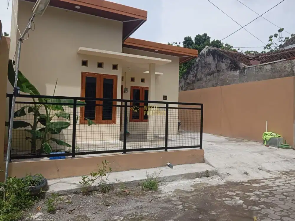 RUMAH MURAH, SIAP HUNI, DEKAT KE JALAN PRAMBANAN - PIYUNGAN