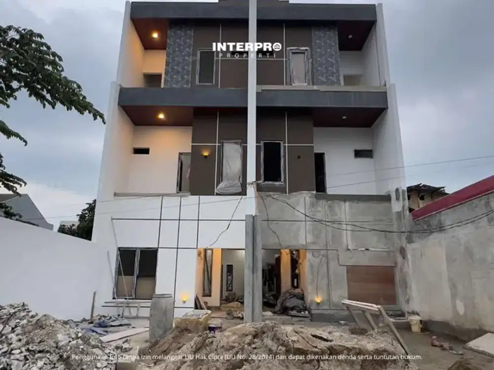 Rumah Brand New 3 Lantai Dijual Kavling DKI Meruya Bebas Banjir - LT 100m2