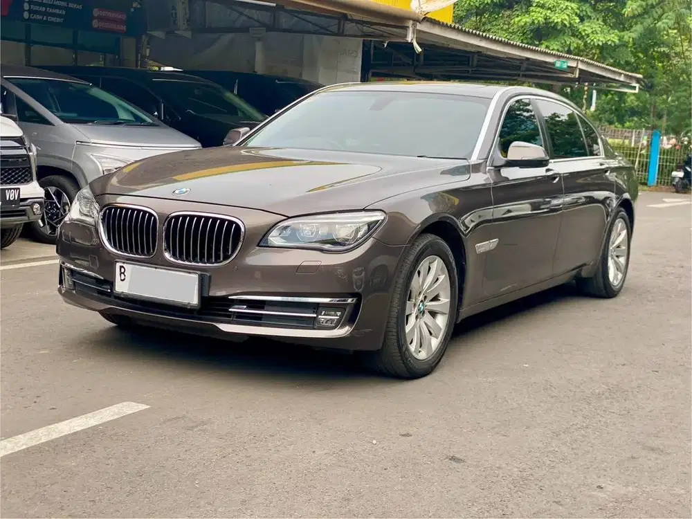 BMW 730li 3.0 AT COKLAT 2013