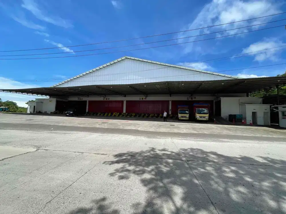 jual gudang besar luas 2200 lokasi strategis