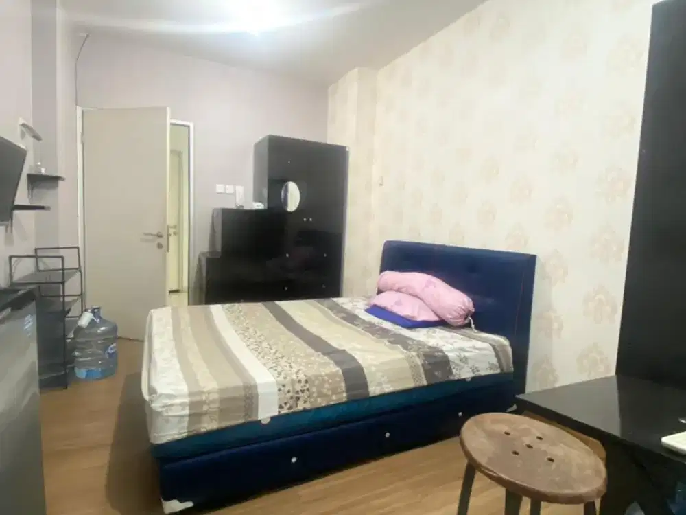 Sewa Apartemen Green Bay Pluit Tipe Studio Furnished View Taman Uk. 21 M2