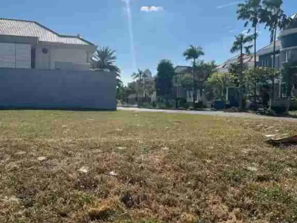 Kavling Tanah Jejer hadap jalan utama Lisbon Pakuwon Indah