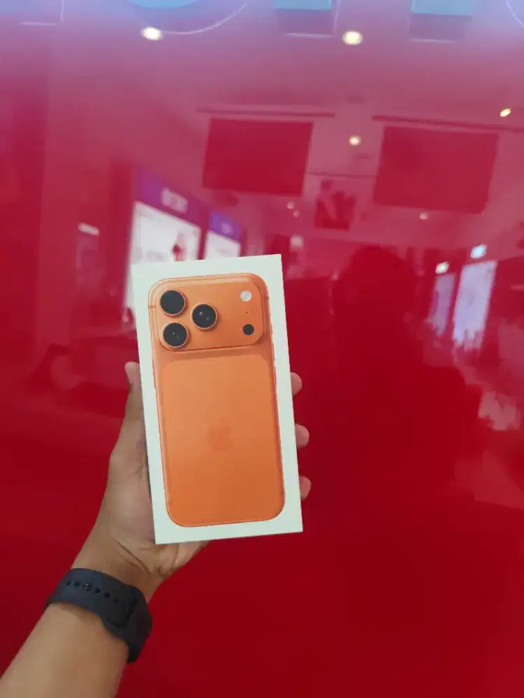 Ready IPHONE 17 Pro 256 Cosmic Orange Stock Terbatas