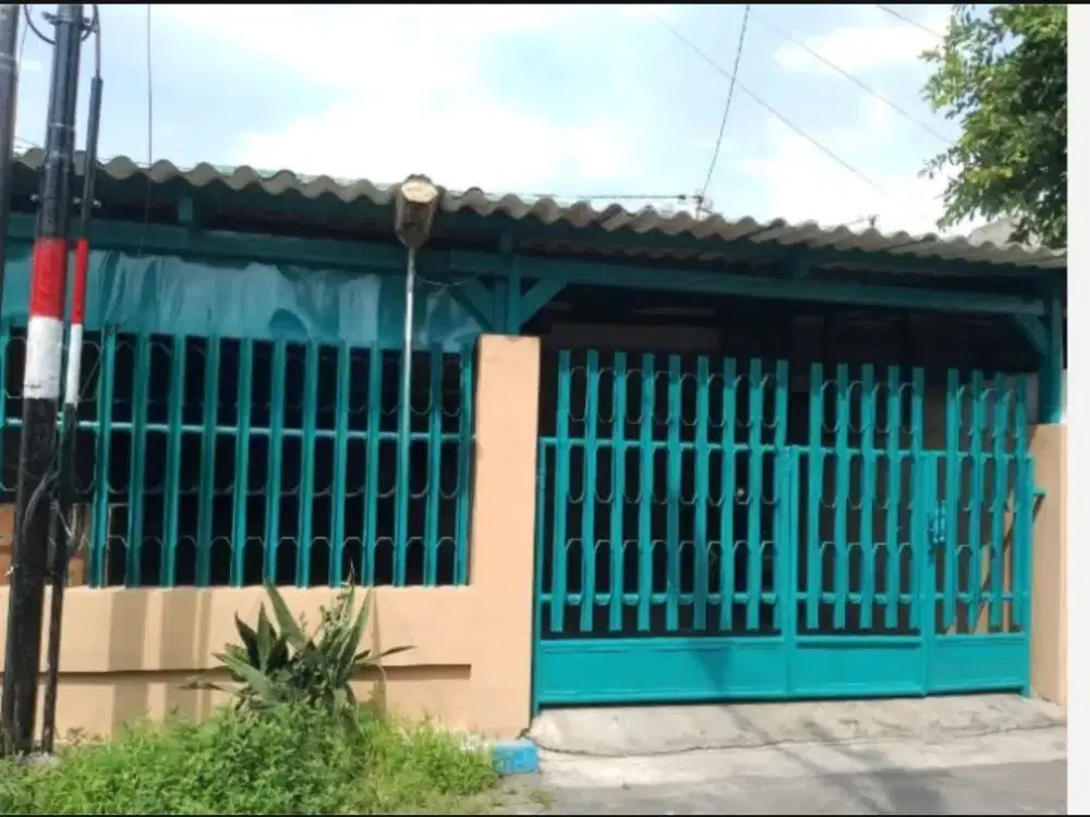 Dijual/Disewakan Rumah Simpang Darmo Permai Selatan