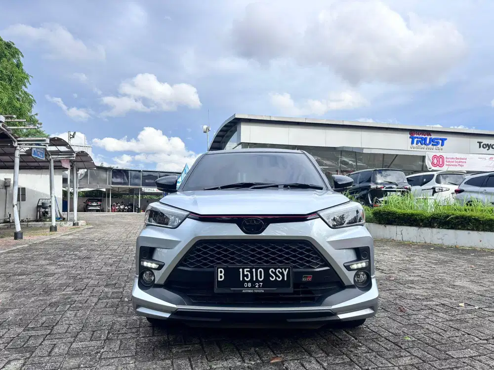 TOYOTA RAIZE 1.0 GR TURBO TWO TONE NON TSS 2022 MATIC