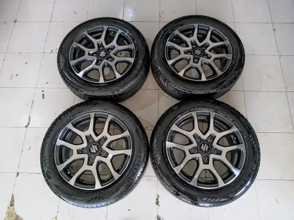 R16 original XL7 PCD 5x114 +Ban Dunlop Enasave 80%
