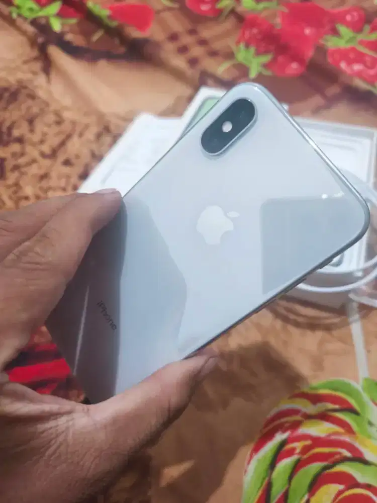 iPhone x 256 all operator