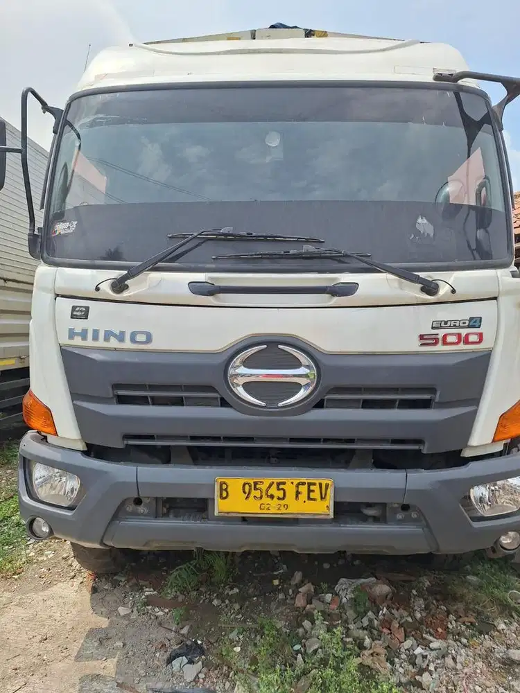 HINO 500 Series FL 235 JW+Full box Vin 2021